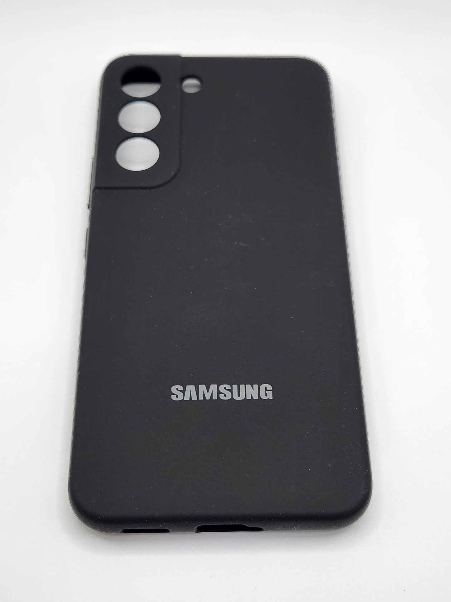 (بوشيط) سيليكون أصلي لهواتف سامسونج – حماية أنيقة ولمسة فاخرة SAMSUNG S22