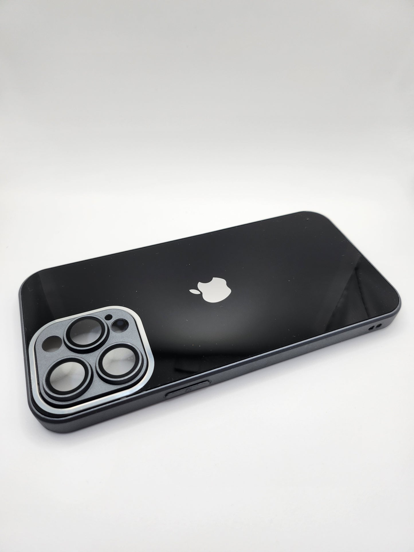 Style iPhone – Design Élégant avec Imitation Dos en Verre