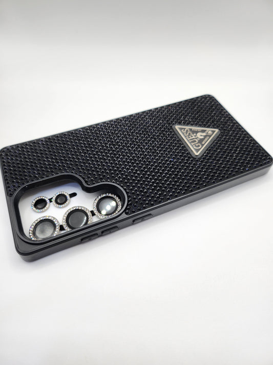 Coque de luxe GUESS avec strass brillants et protection caméra – Design élégant