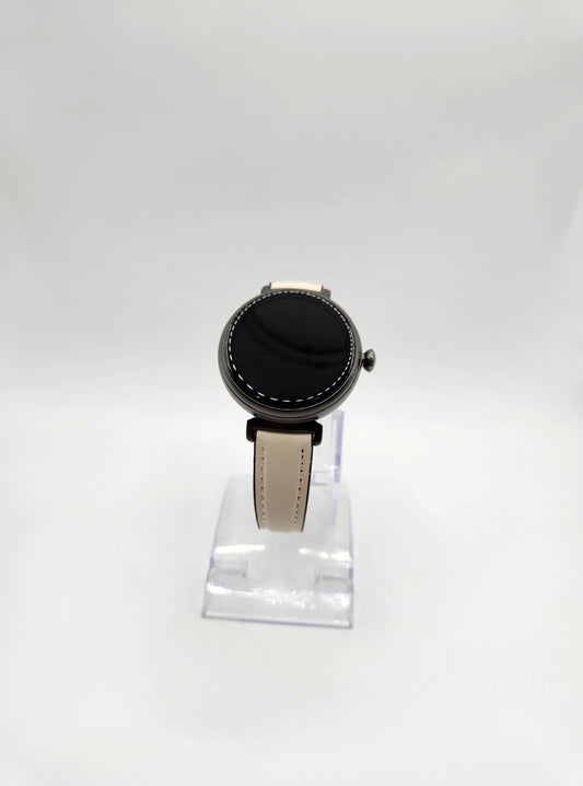 🌸 Montre Connectée Femme – Écran AMOLED 1.04'' | Élégance & Technologie