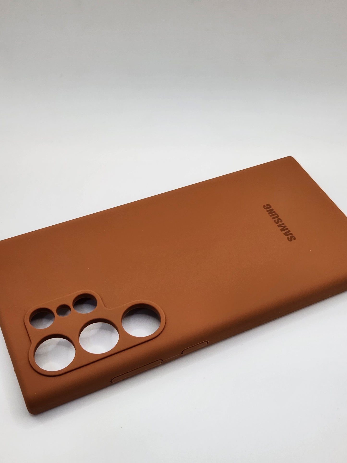 (بوشيط) سيليكون أصلي لهواتف سامسونج – حماية أنيقة ولمسة فاخرة SAMSUNG S22 ULTRA