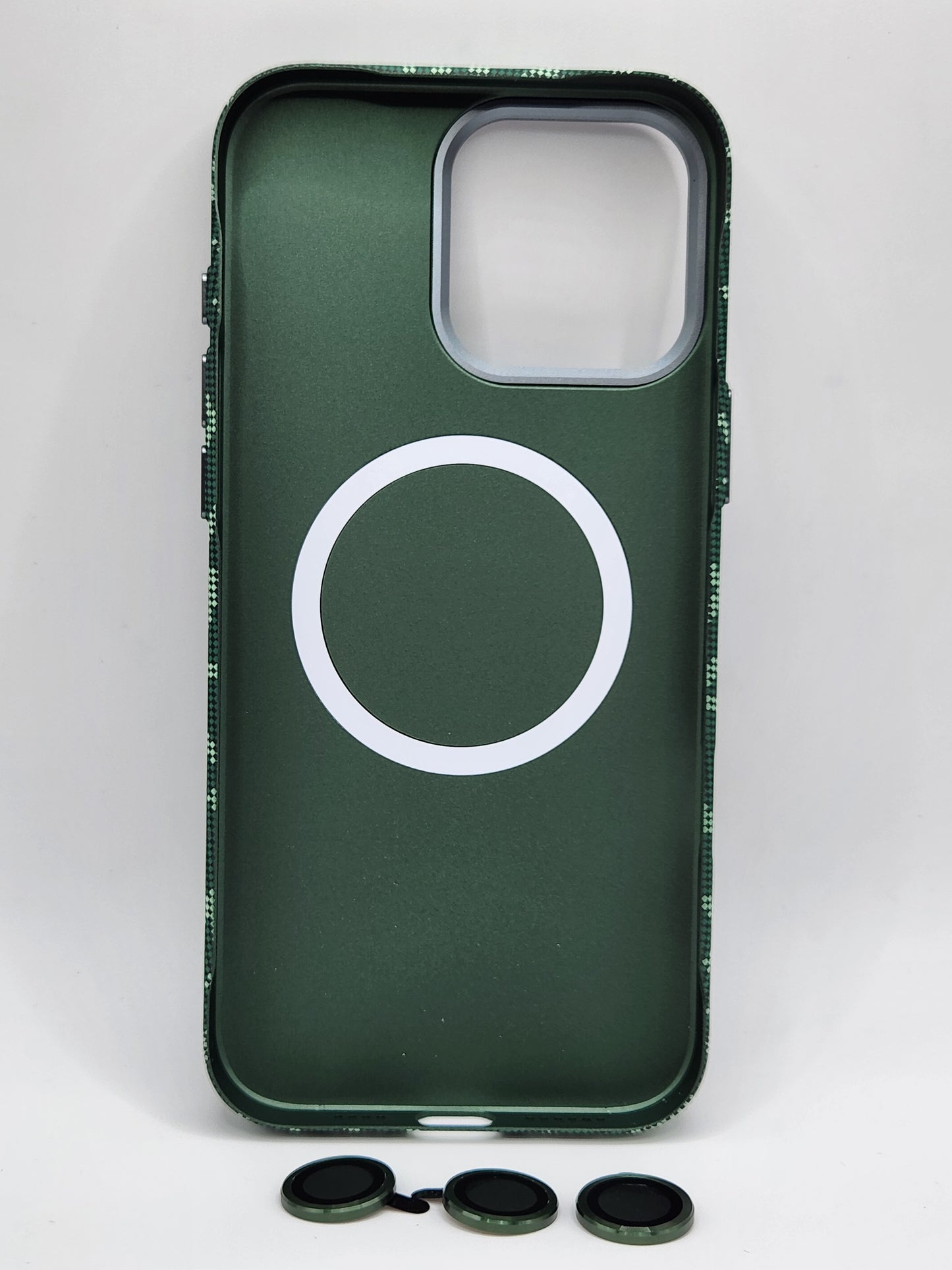 🔶بوشيط آيفون كربوني فاخر بدعم MagSafe وحماية كاملة(16 pro max)