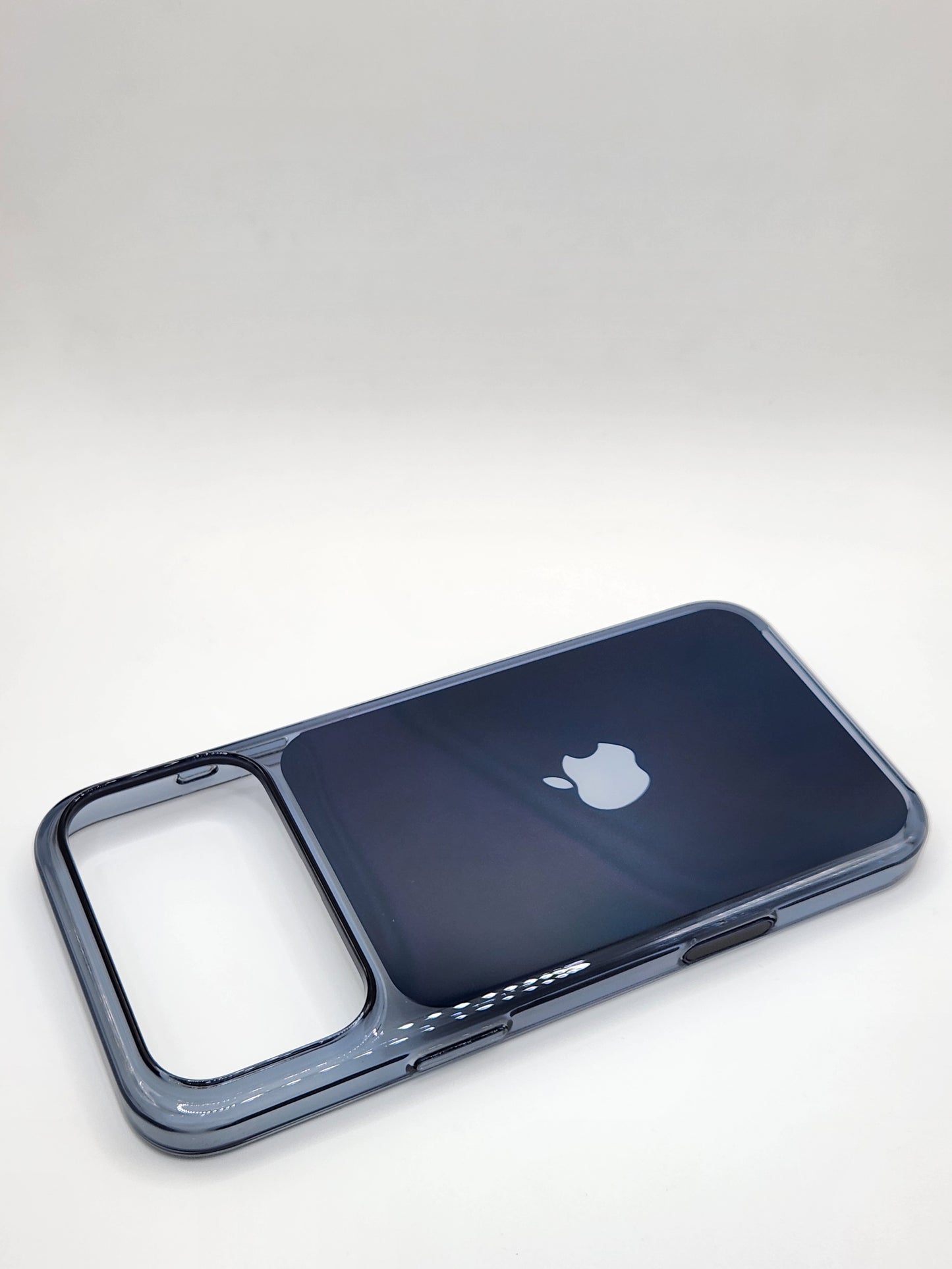 (بوشيط) آيفون 17 برو شفاف أصلي يدعم MagSafe مع ظهور رسالة MagSafe(17 PRO)