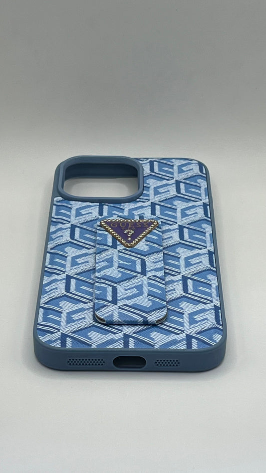 بوشيط فاخر مع حامل مدمج – أناقة وعملية في آن واحد(IPHONE 16 PRO MAX)