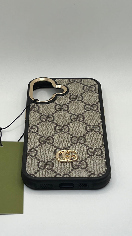 بوشيط فاخر بتصميم أنيق وإطار معدني عصري(IPHONE 17 NORMAL)