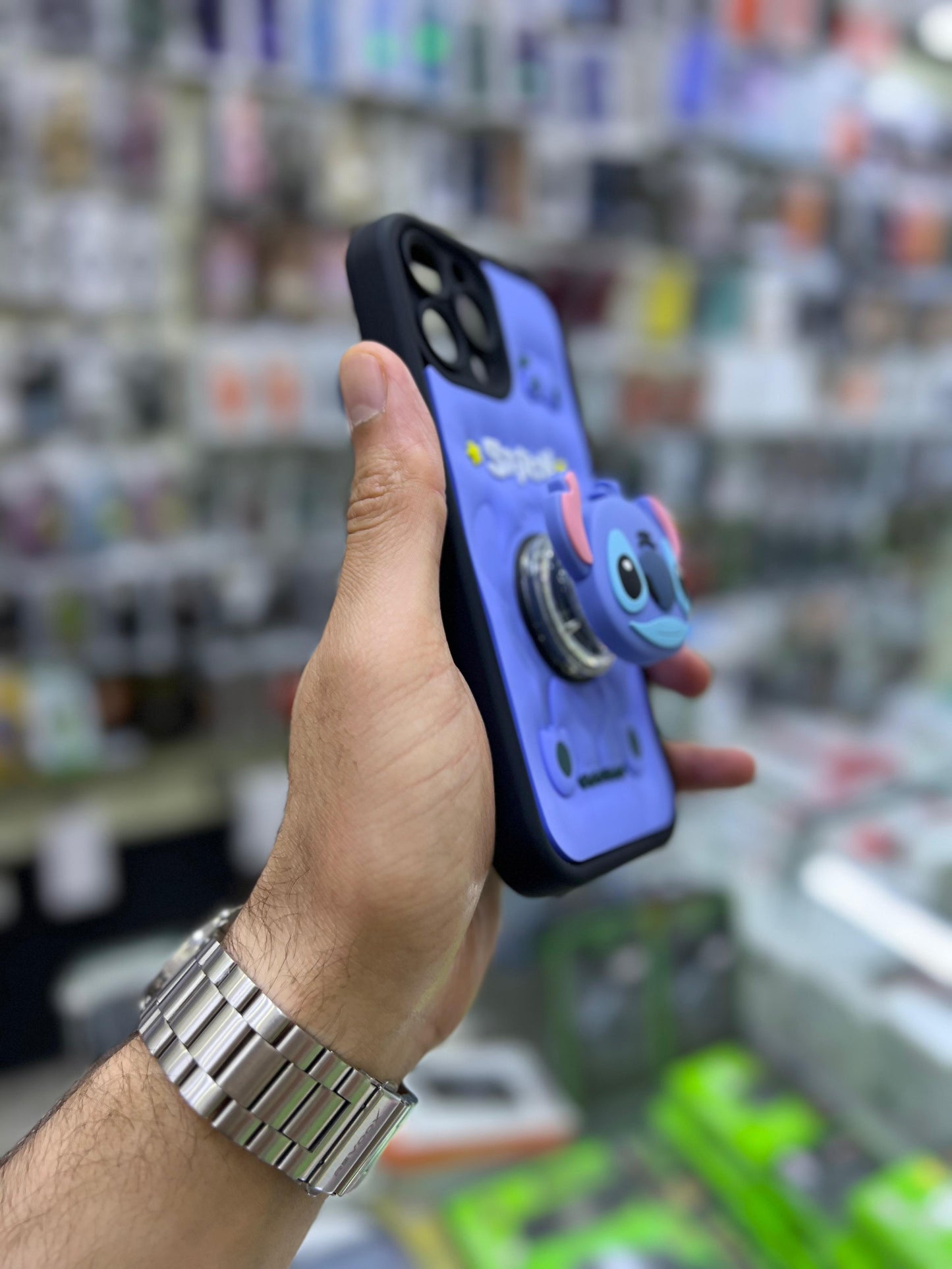 بوشيط سيليكون ثلاثي الأبعاد مع حامل مدمج حماية وأناقة(IPHONE 13 PRO MAX)