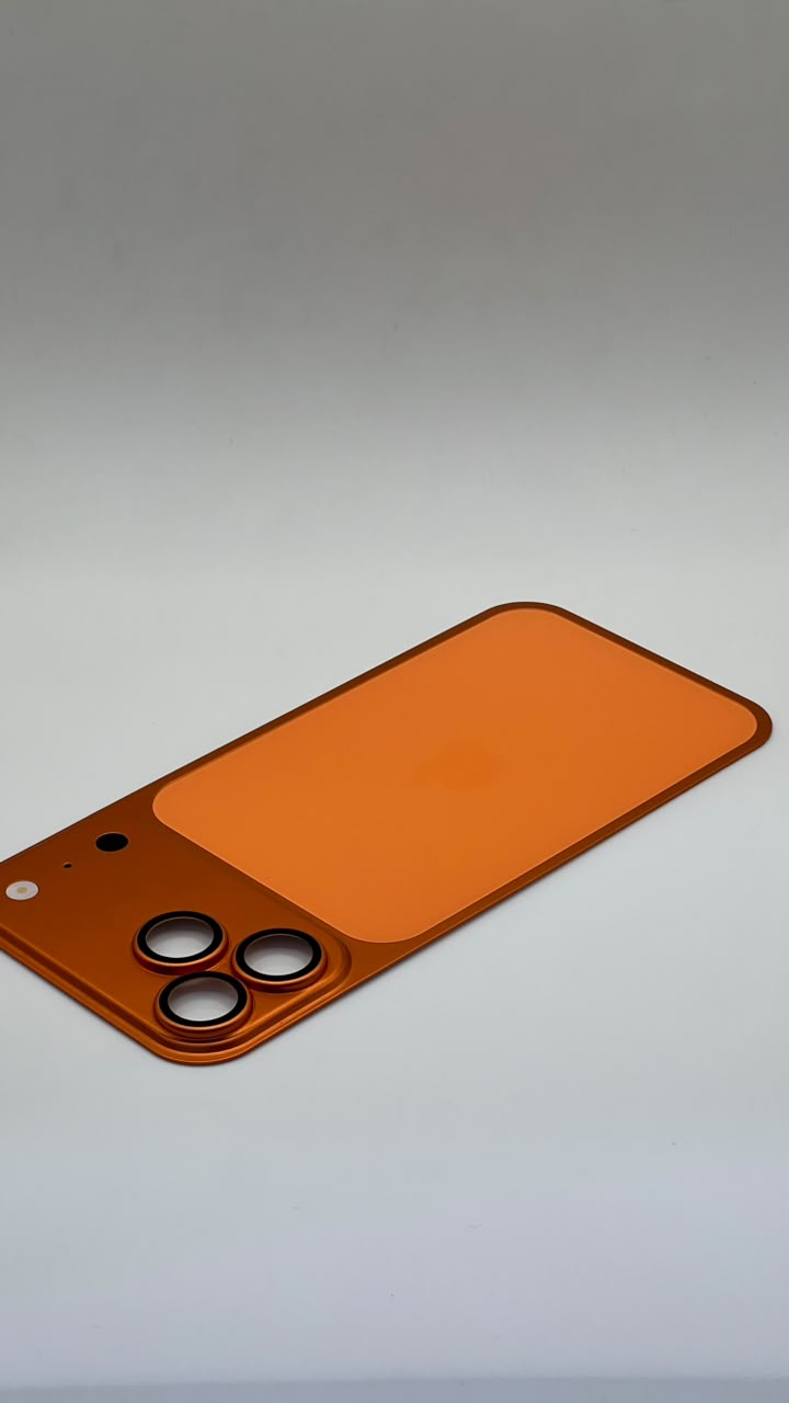 ظهر تحويل شكل الآيفون إلى تصميم iPhone 17(IPHONE 14 PRO)