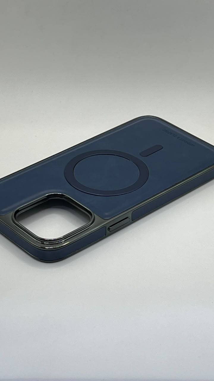 بوشيط جلد طبيعي فاخر للآيفون تصميم أنيق وحماية متكاملة(IPHONE 14 PRO MAX)
