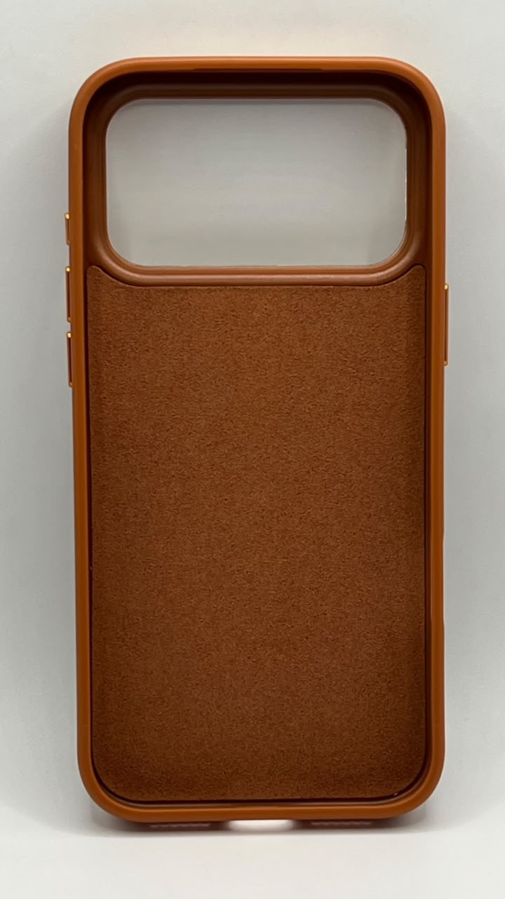 غطاء هاتف فاخر بلمسة جلد نباتي – أناقة وحماية في نفس الوقت(IPHONE 17 PRO MAX)