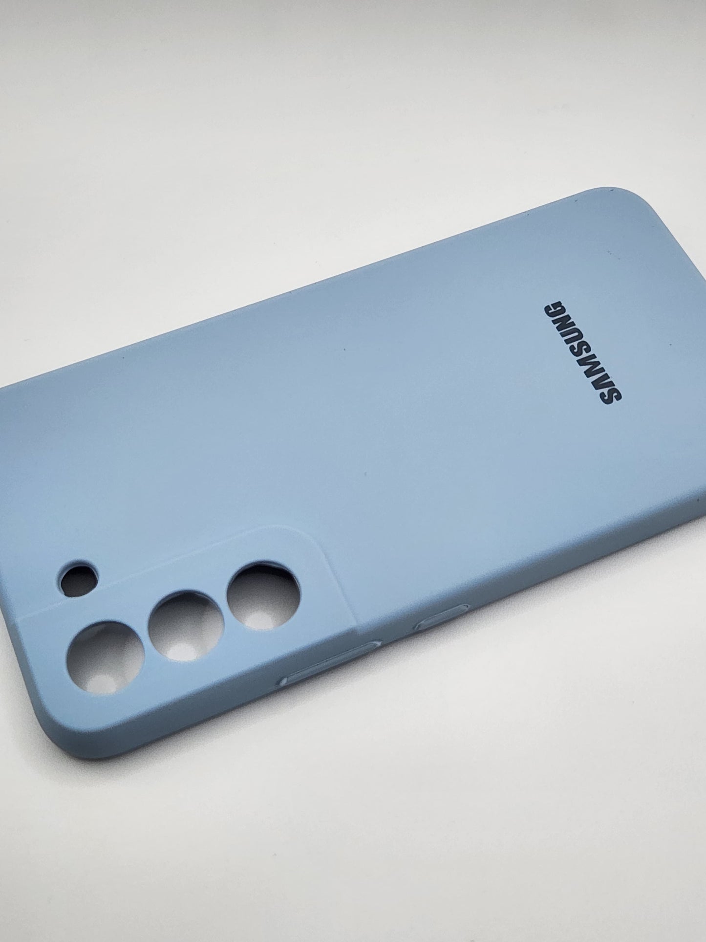 (بوشيط) سيليكون أصلي لهواتف سامسونج – حماية أنيقة ولمسة فاخرة SAMSUNG S22