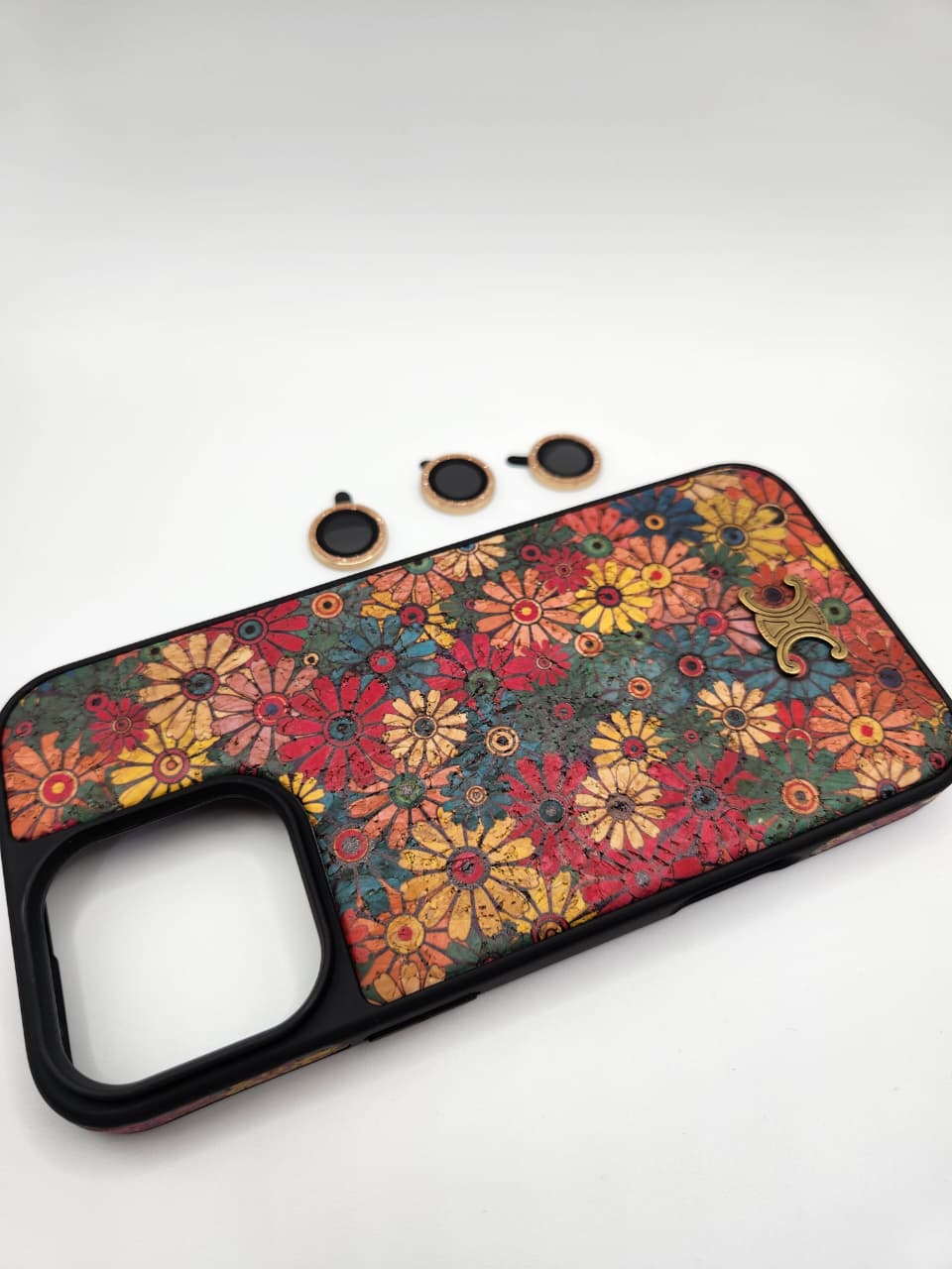 Coque Luxe Fleurie & Papillons – Compatible iPhone 16 pro max