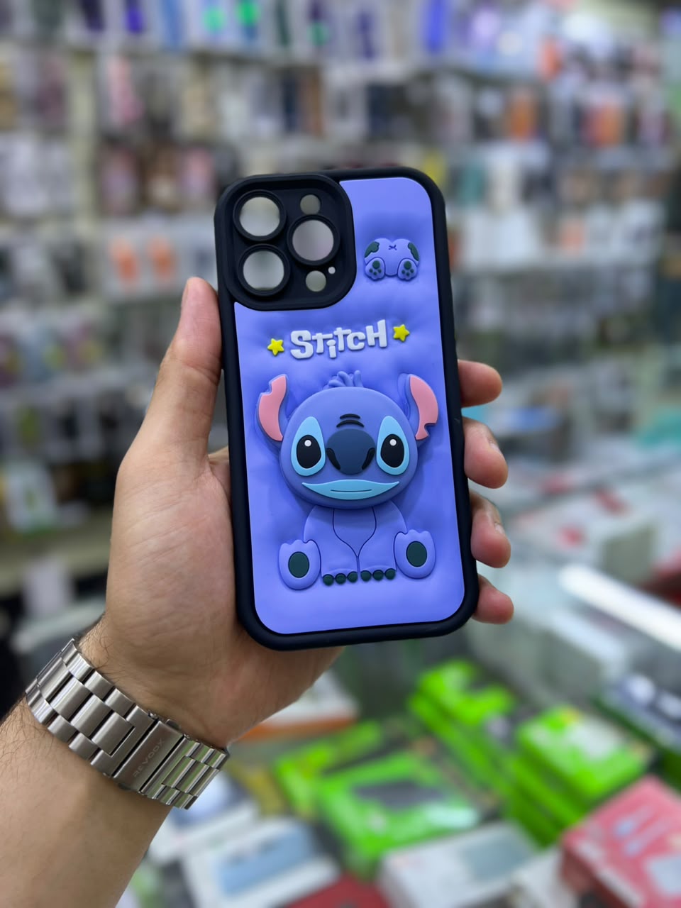 بوشيط سيليكون ثلاثي الأبعاد مع حامل مدمج  حماية وأناقة(IPHONE 14 PRO MAX)