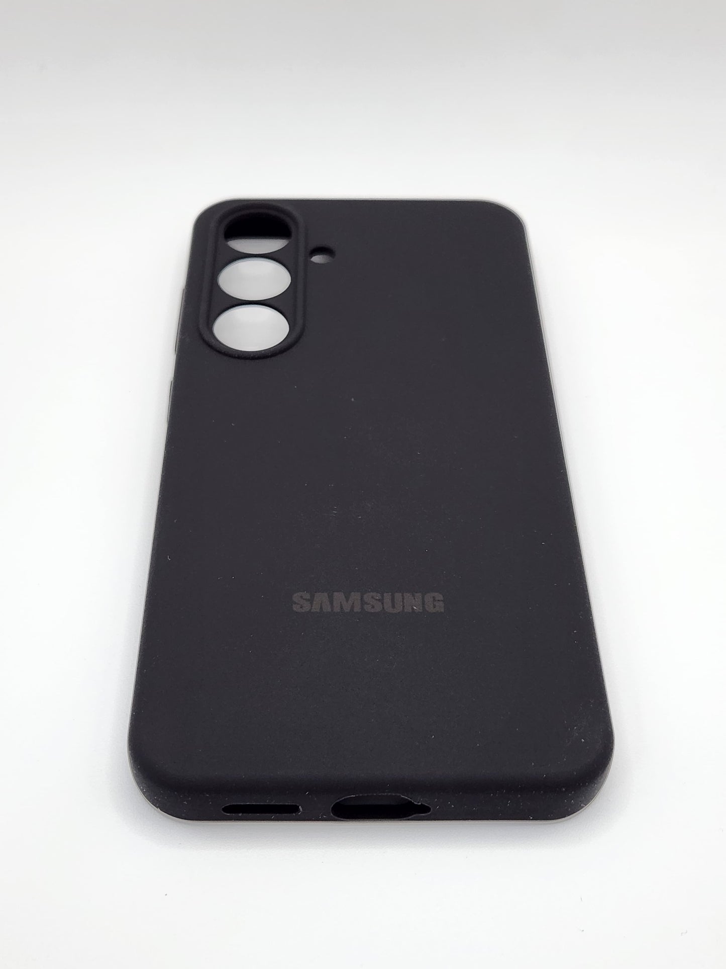 (بوشيط) سيليكون أصلي لهواتف سامسونج – حماية أنيقة ولمسة فاخرة SAMSUNG S25