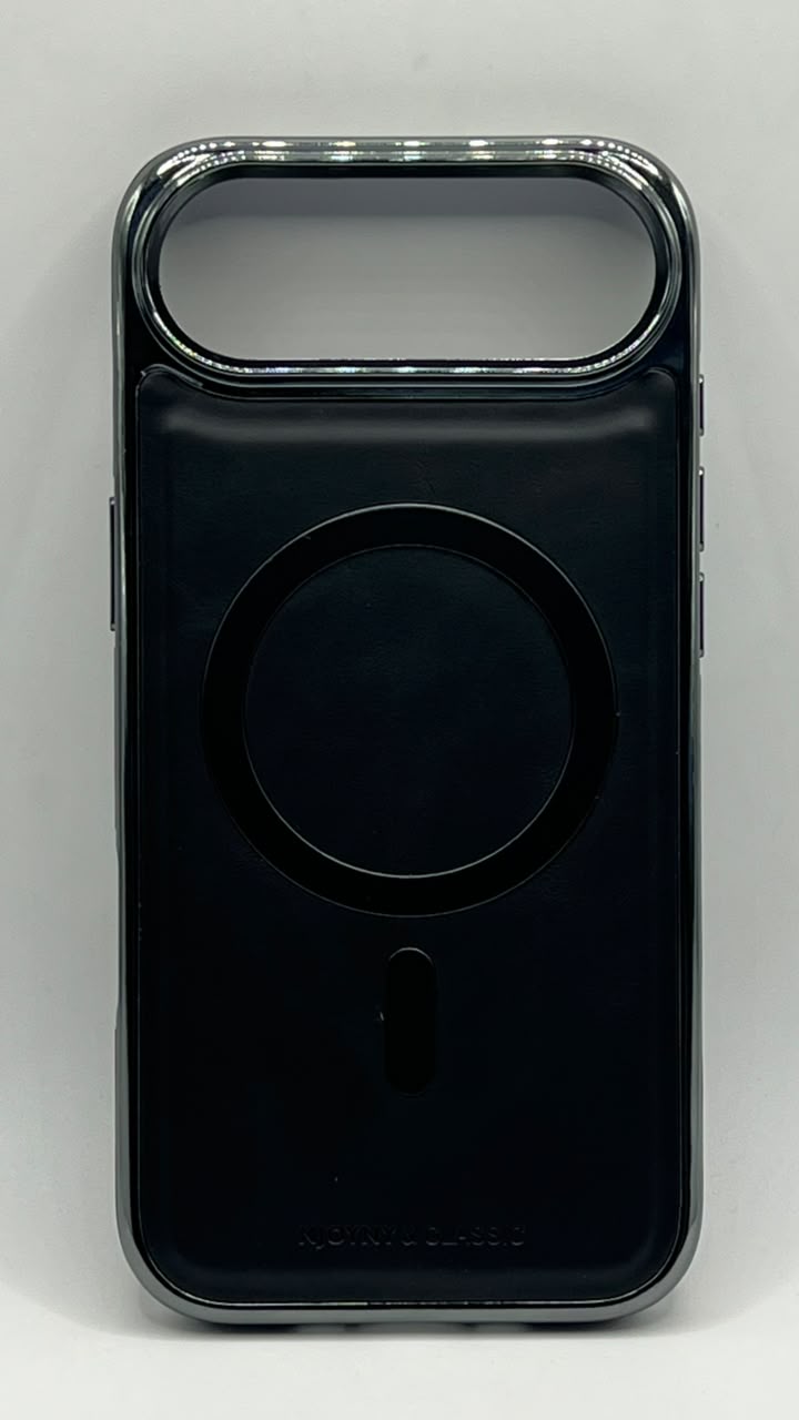 بوشيط جلد طبيعي فاخر للآيفون  تصميم أنيق وحماية متكاملة(IPHONE 17 AIR)