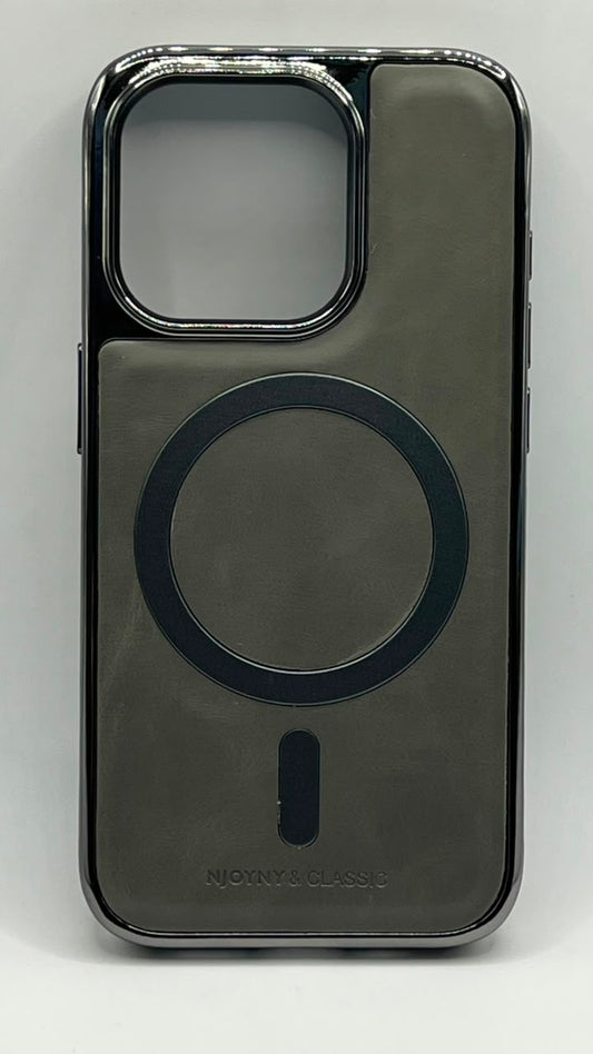 بوشيط جلد طبيعي فاخر للآيفون  تصميم أنيق وحماية متكاملة(IPHONE 15 PRO)