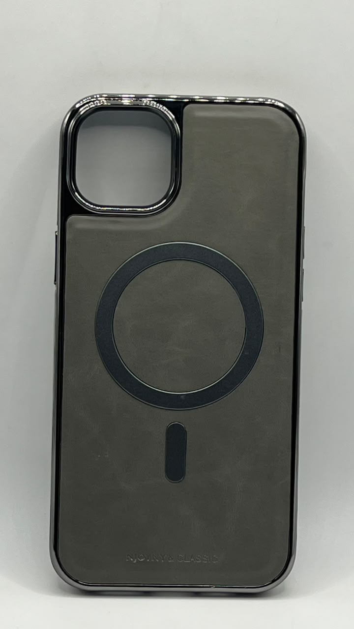بوشيط جلد طبيعي فاخر للآيفون  تصميم أنيق وحماية متكاملة(IPHONE 15 PLUS)