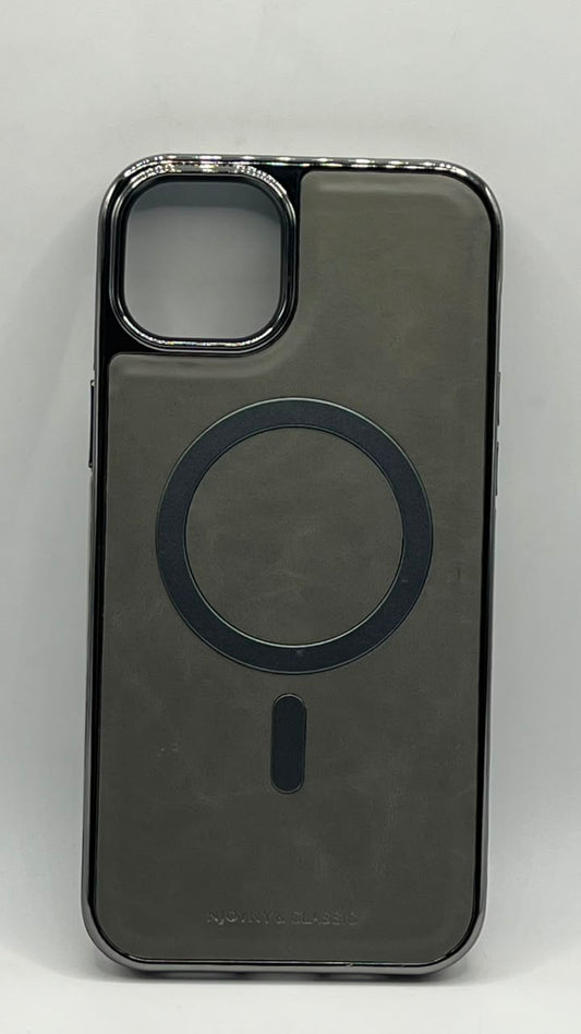 بوشيط جلد طبيعي فاخر للآيفون  تصميم أنيق وحماية متكاملة(IPHONE 15 PLUS)