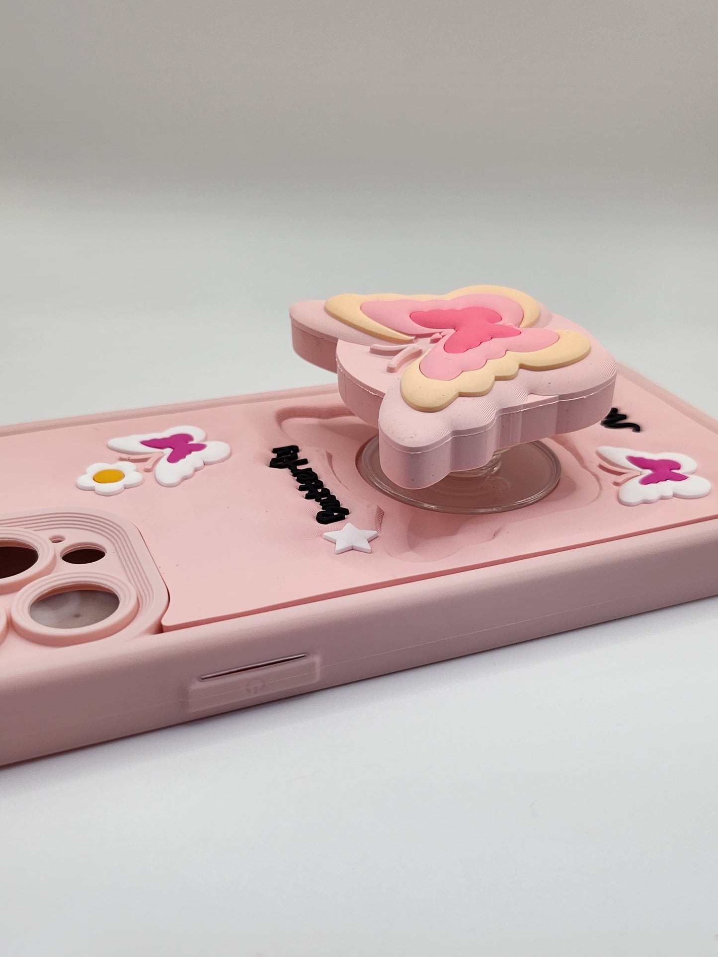 Coque Silicone 3D Design Mignon – Série Personnages & Papillons Butterfly