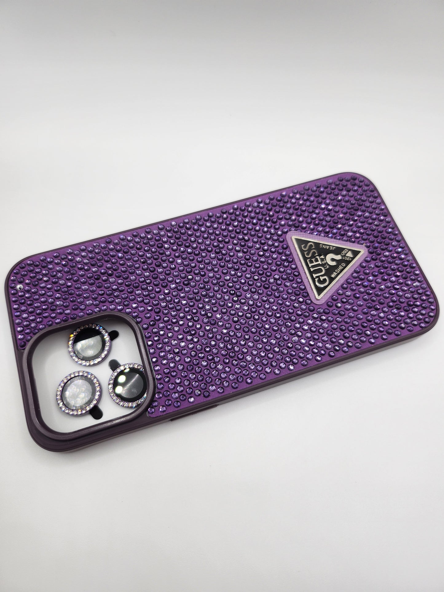 Coque de luxe GUESS avec strass brillants et protection caméra – Design élégant