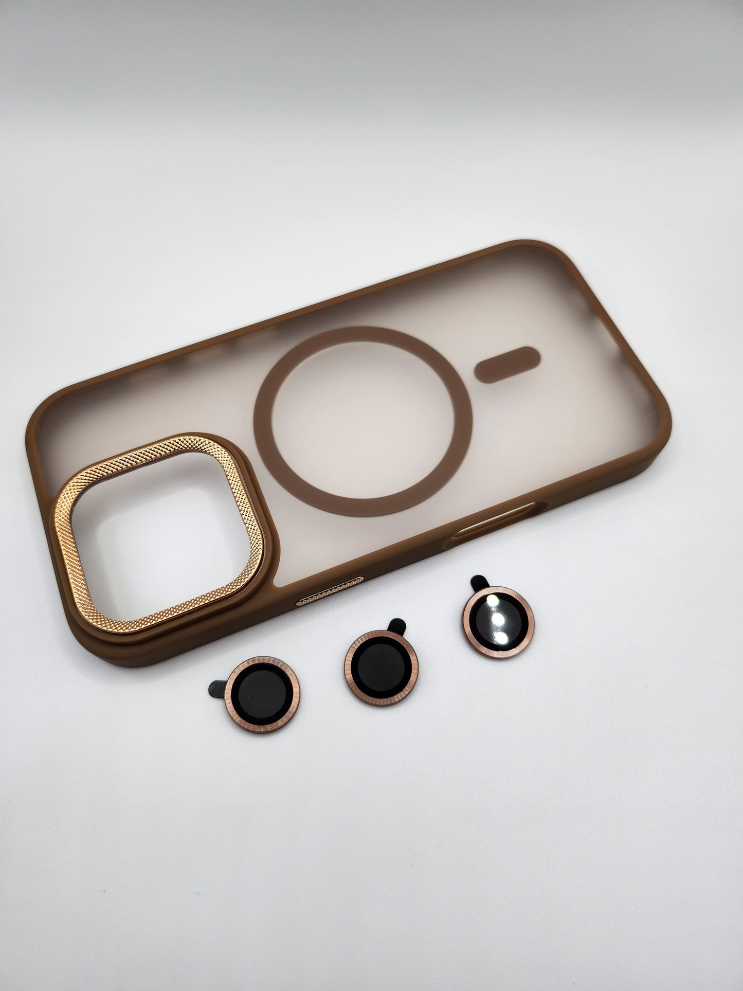 Coque Matte avec Protection Lentille et Compatibilité MagSafe