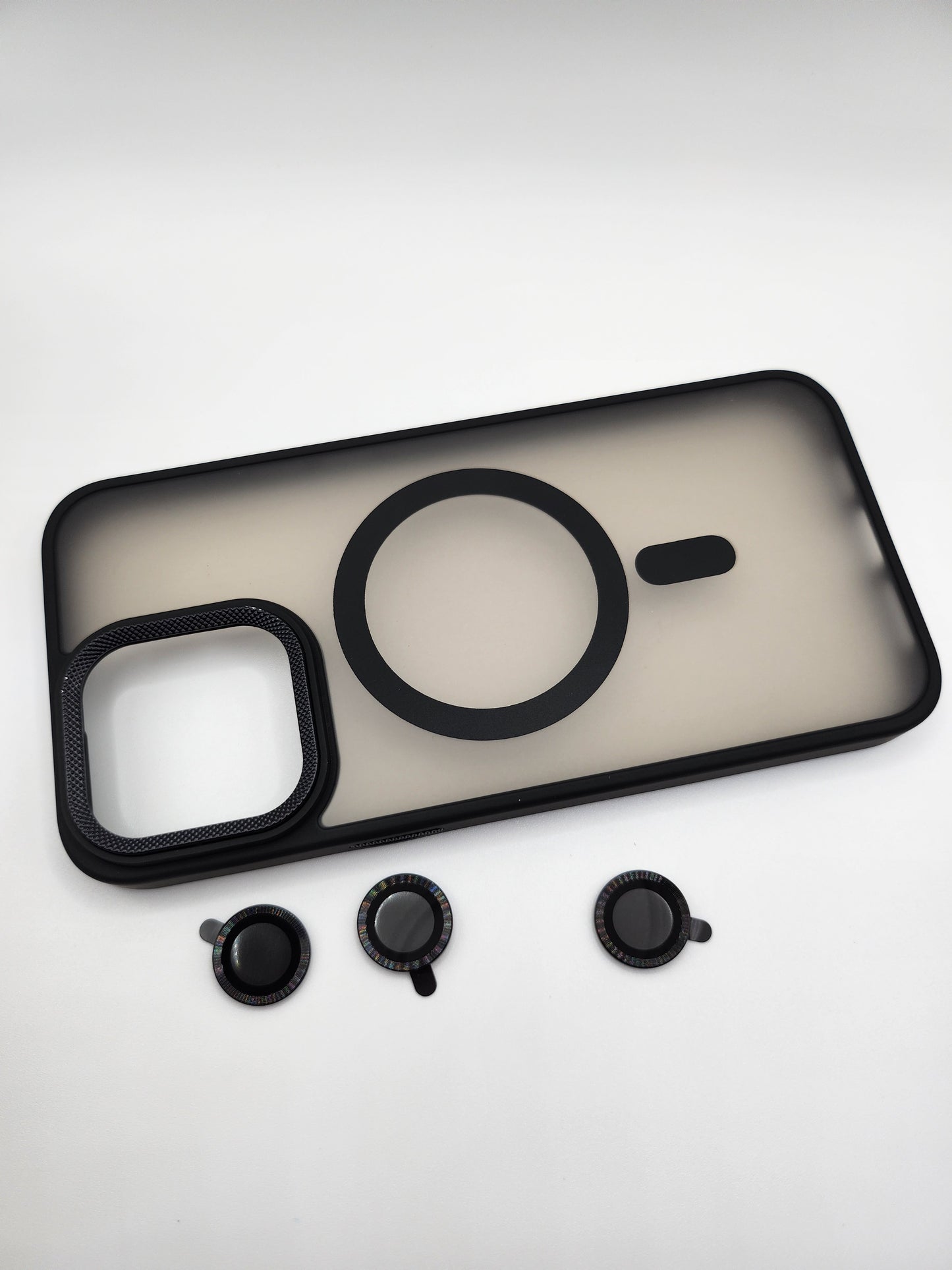 Coque Matte avec Protection Lentille et Compatibilité MagSafe