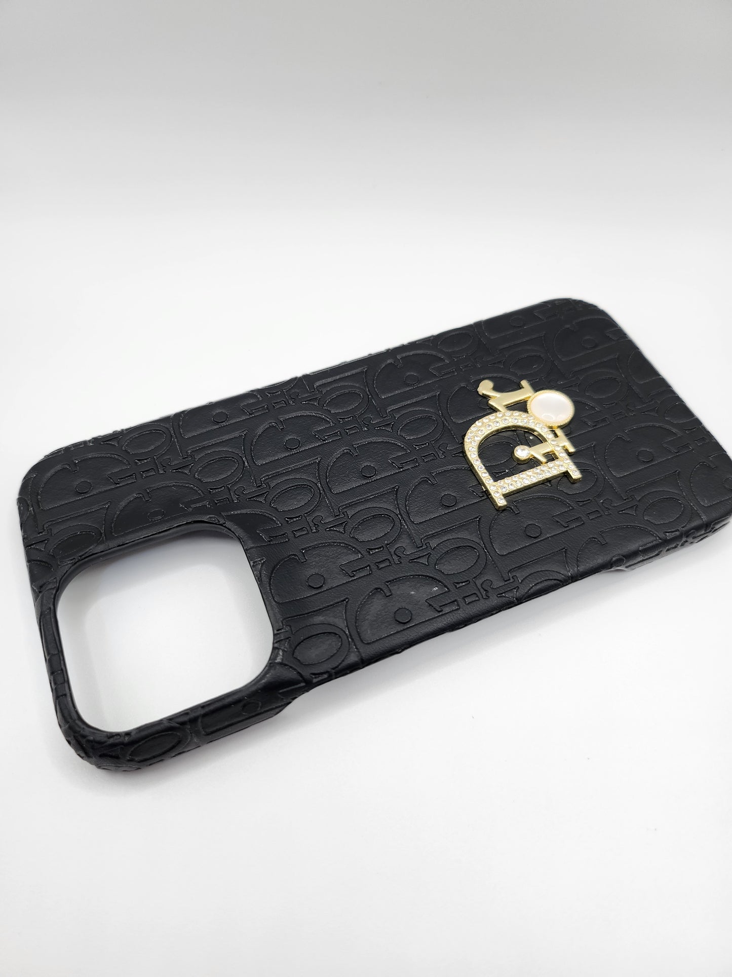 Coque de Luxe Dior pour iPhone – Motif Monogramme et Logo Orné