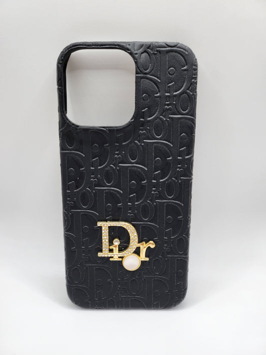 Coque de Luxe Dior pour iPhone – Motif Monogramme et Logo Orné
