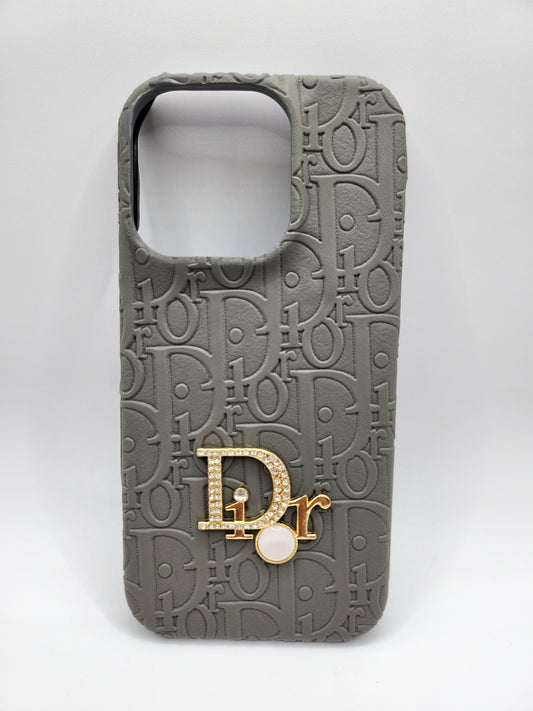 Coque de Luxe Dior pour iPhone – Motif Monogramme et Logo Orné