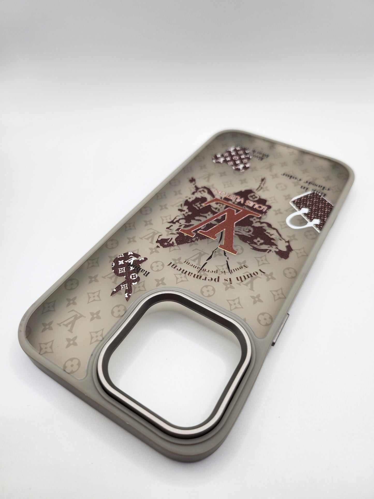 ✨ Coques Premium Marques de Luxe – Pour iPhone & Samsung Dernière Génération ✨