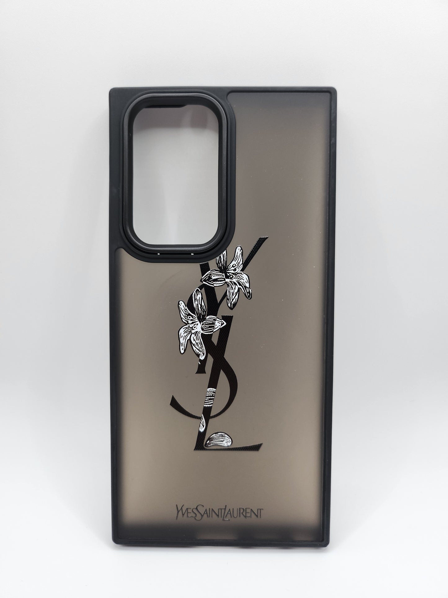 ✨ Coques Premium Marques de Luxe – Pour iPhone & Samsung Dernière Génération ✨