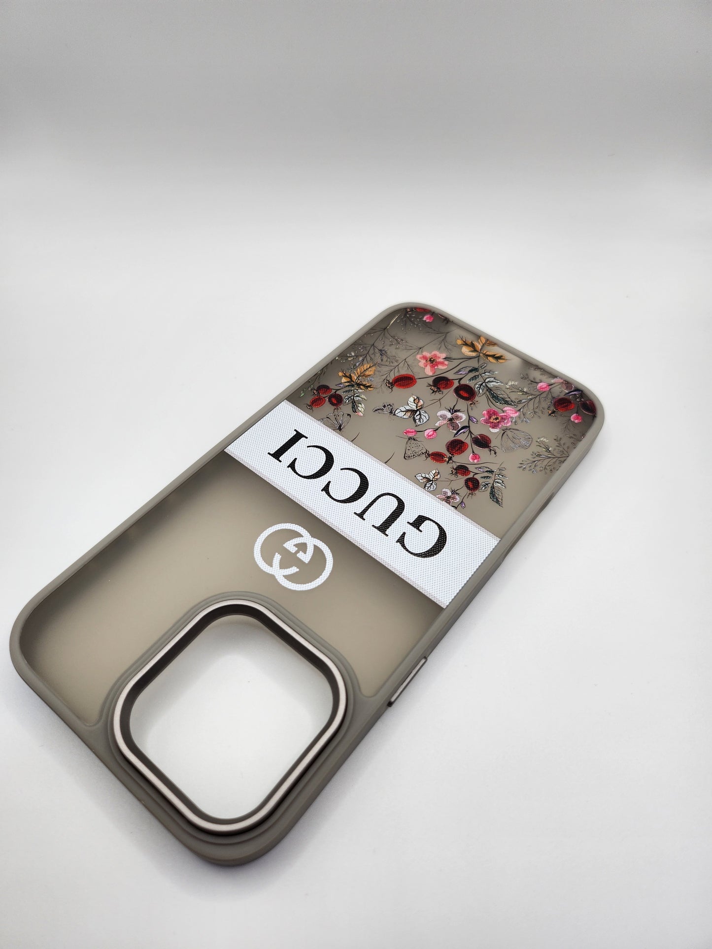 ✨ Coques Premium Marques de Luxe – Pour iPhone & Samsung Dernière Génération ✨