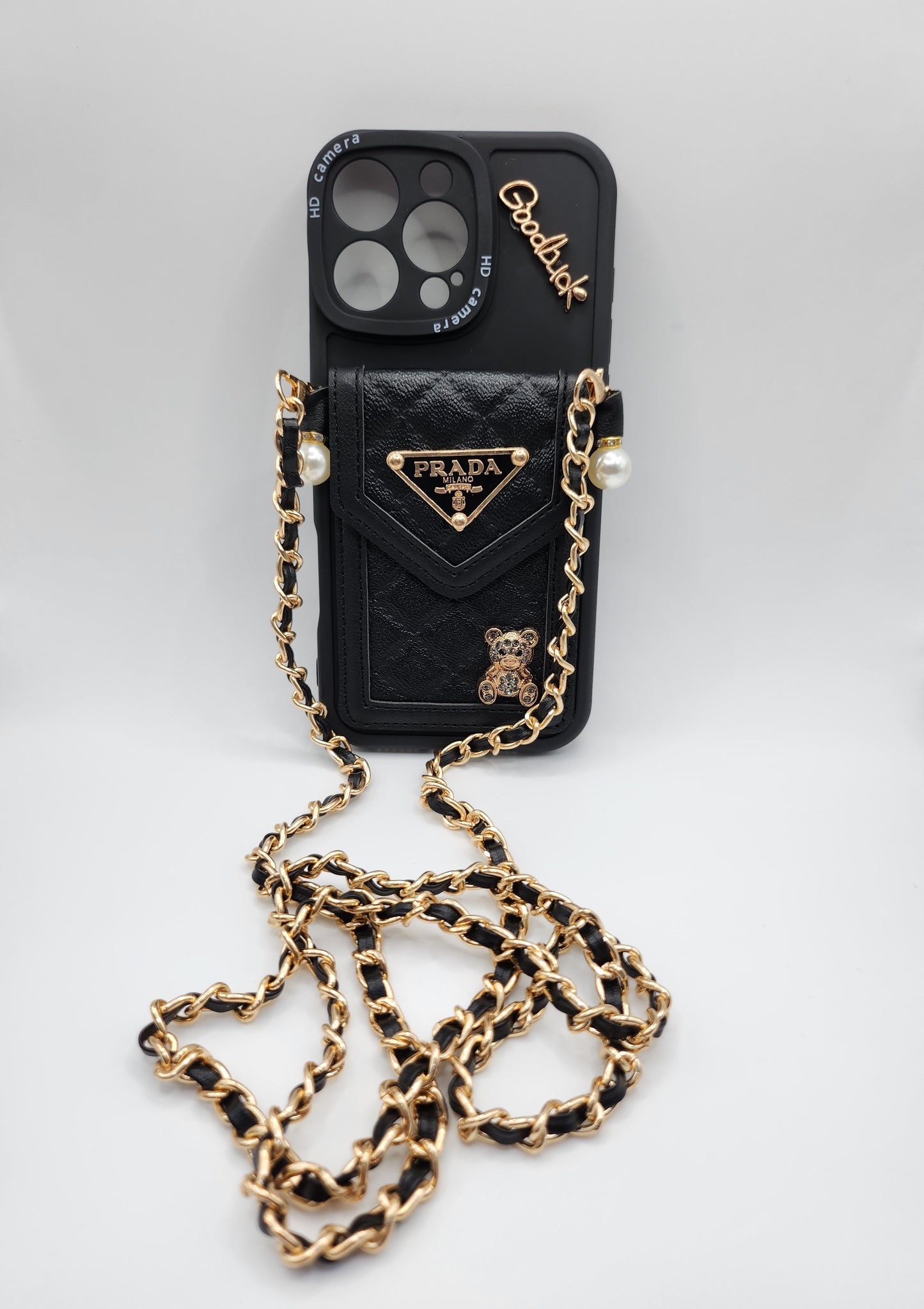 Coque Luxe iPhone avec Pochette Intégrée & Chaîne Dorée – Style Élégant