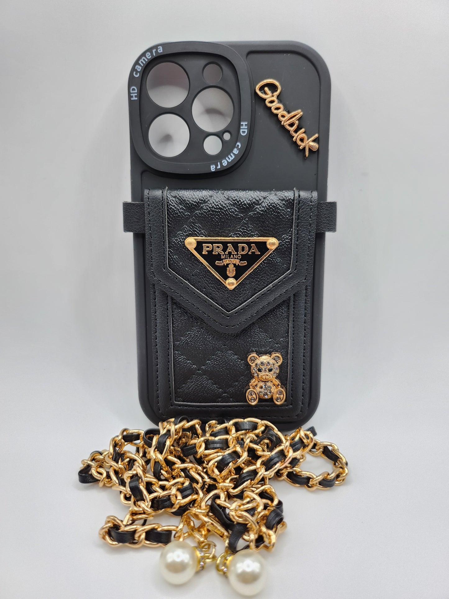 Coque Luxe iPhone avec Pochette Intégrée & Chaîne Dorée – Style Élégant