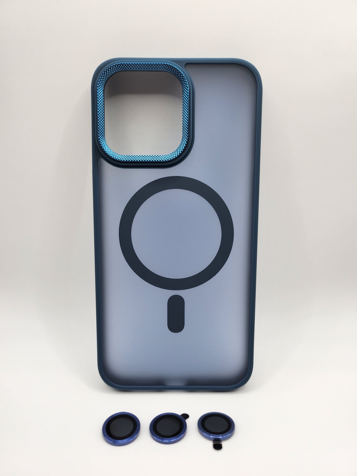 Coque Matte avec Protection Lentille et Compatibilité MagSafe