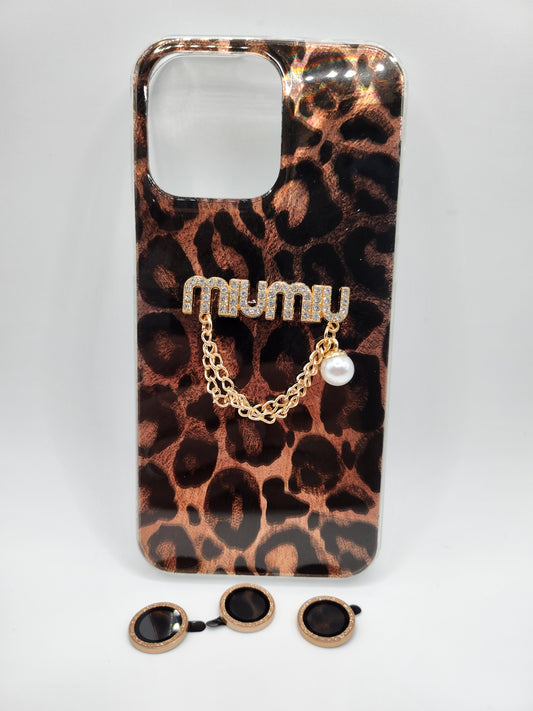 Coque Léopard Chic avec Chaîne & Perle – Protection Élégante avec Bague Caméra