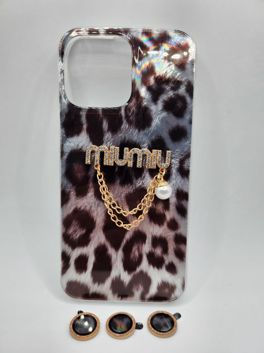 Coque Léopard Chic avec Chaîne & Perle – Protection Élégante avec Bague Caméra