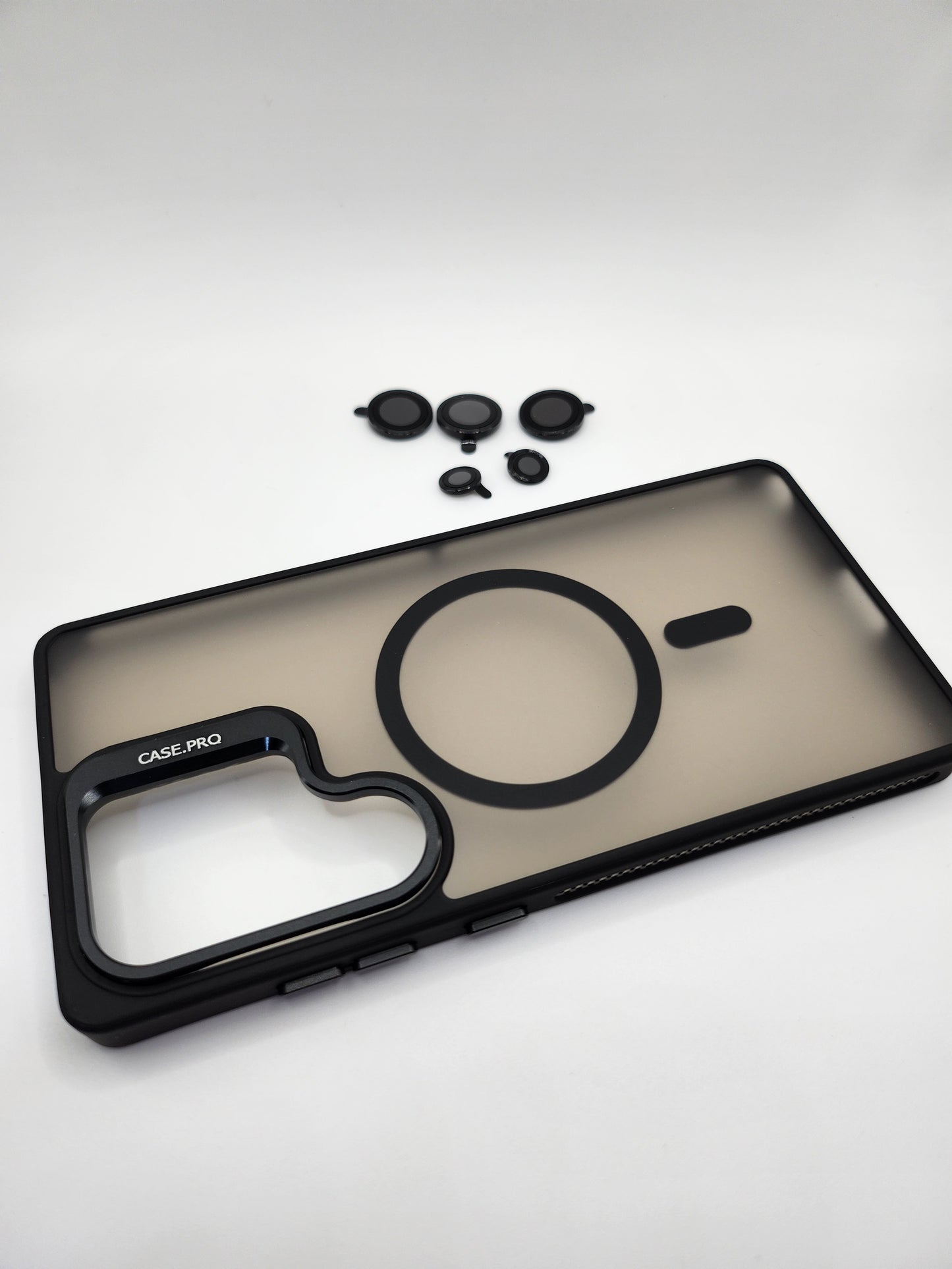 Coque Premium Mat & Transparente avec Protection de Caméra – iPhone & Samsung