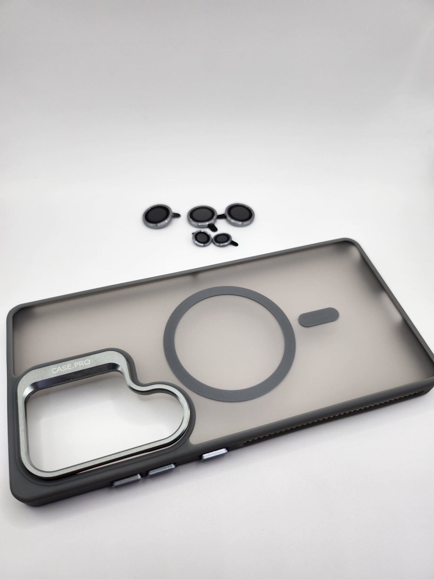 Coque Premium Mat & Transparente avec Protection de Caméra – iPhone & Samsung