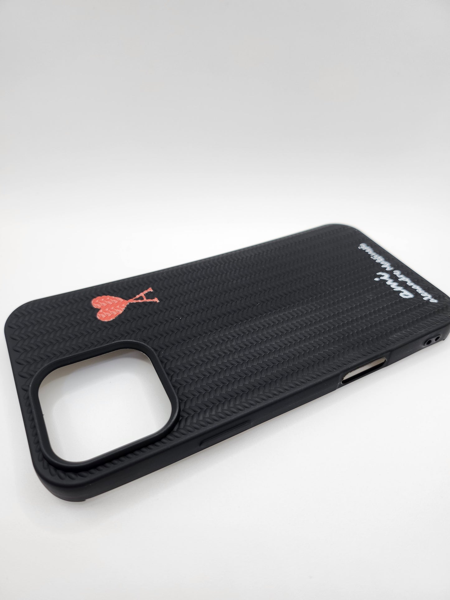 💖Coque iPhone Ami Alexandre Mattiussi – Design Cœur Rouge💖 (4 Couleurs)