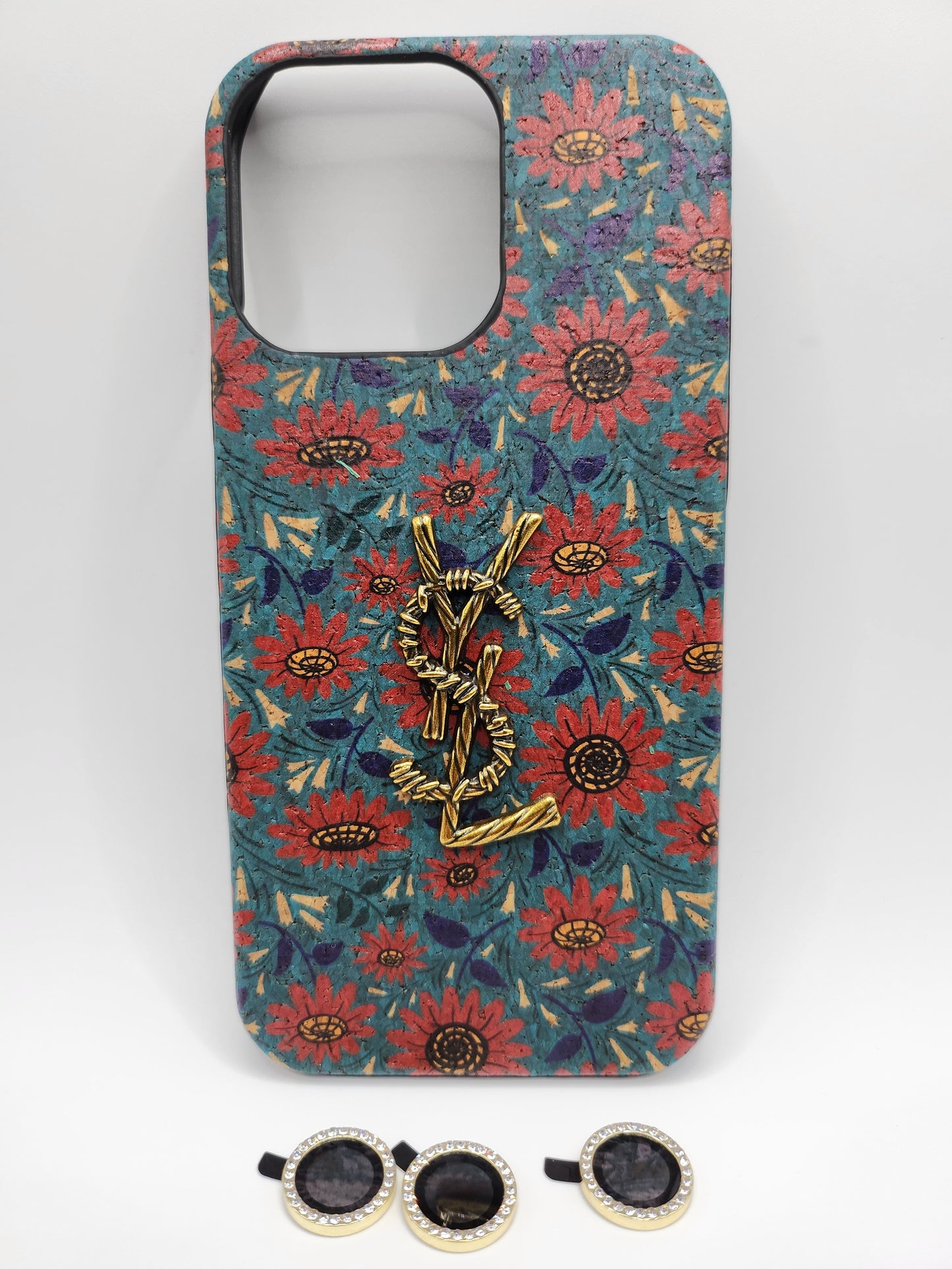 ✨Coque de Luxe Florale avec Logo Doré – Style Élégant et Chic✨