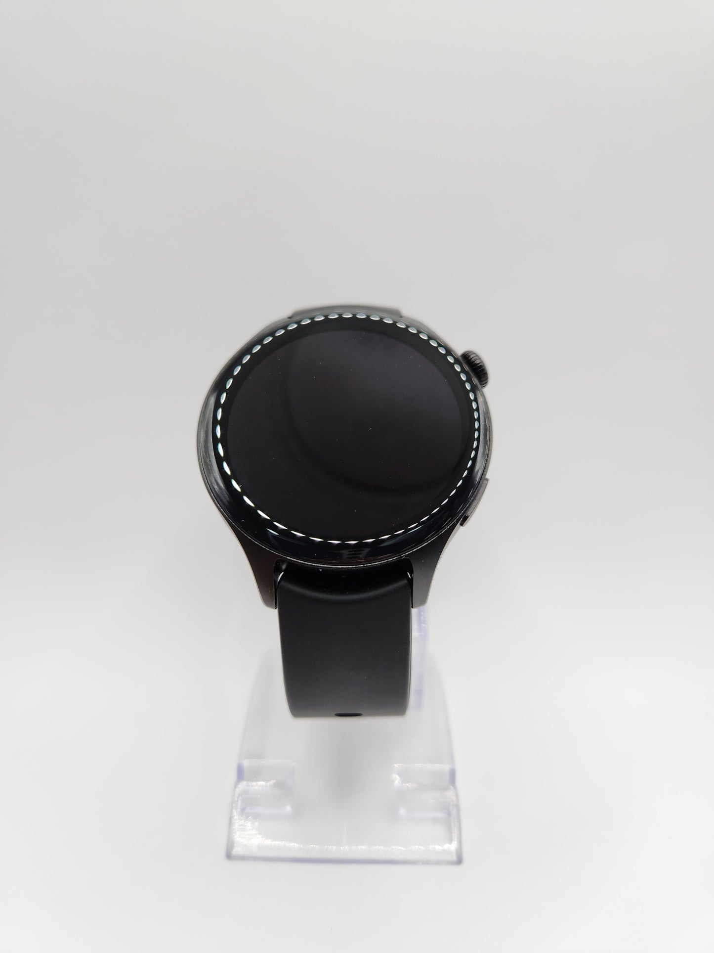 Montre Connectée Oraimo – Écran AMOLED 1.43’’ | Appels Bluetooth & Santé 24/7