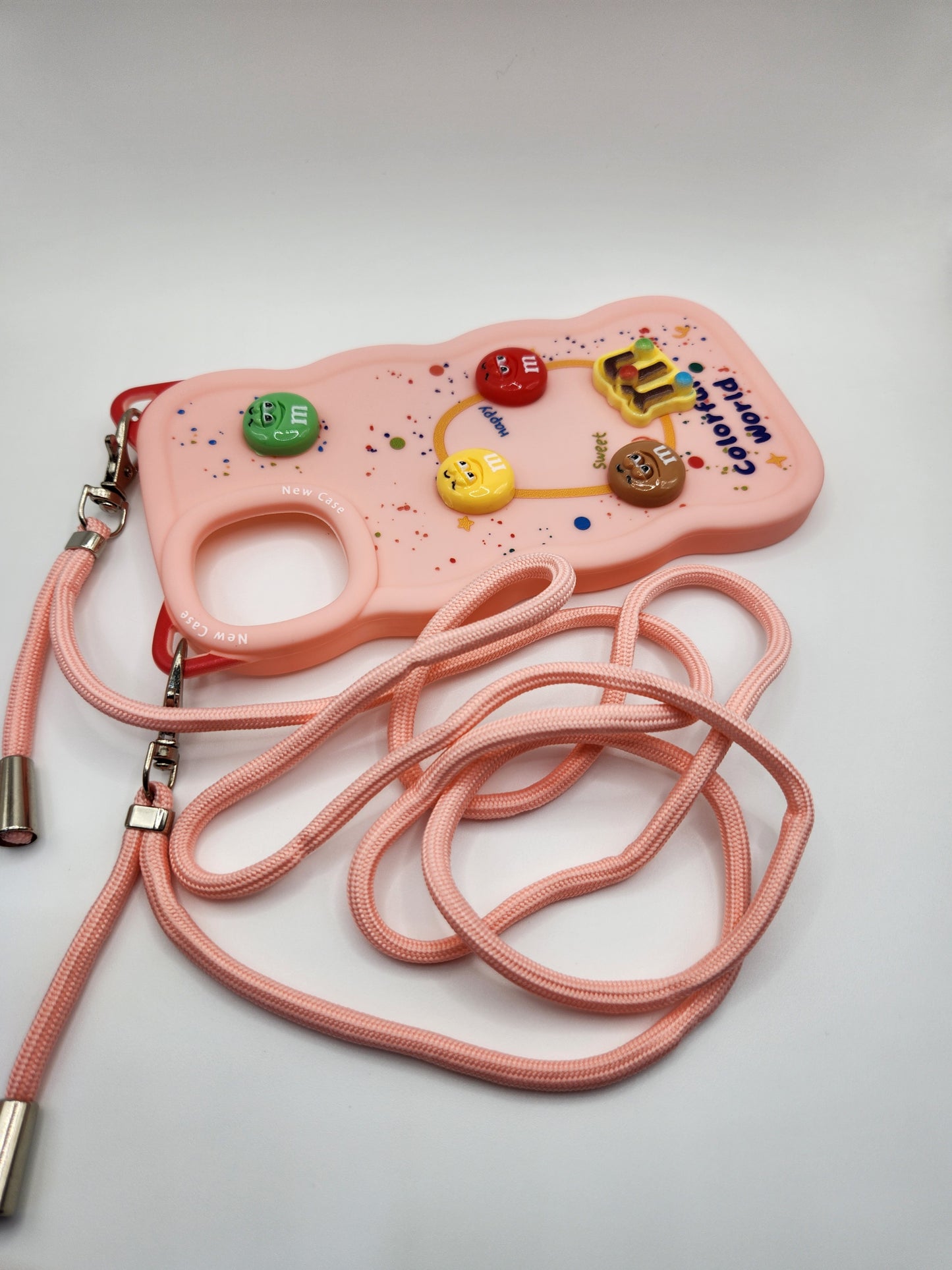 Coque M&amp;M's Colorée avec Cordon – "Colorful World" Pink