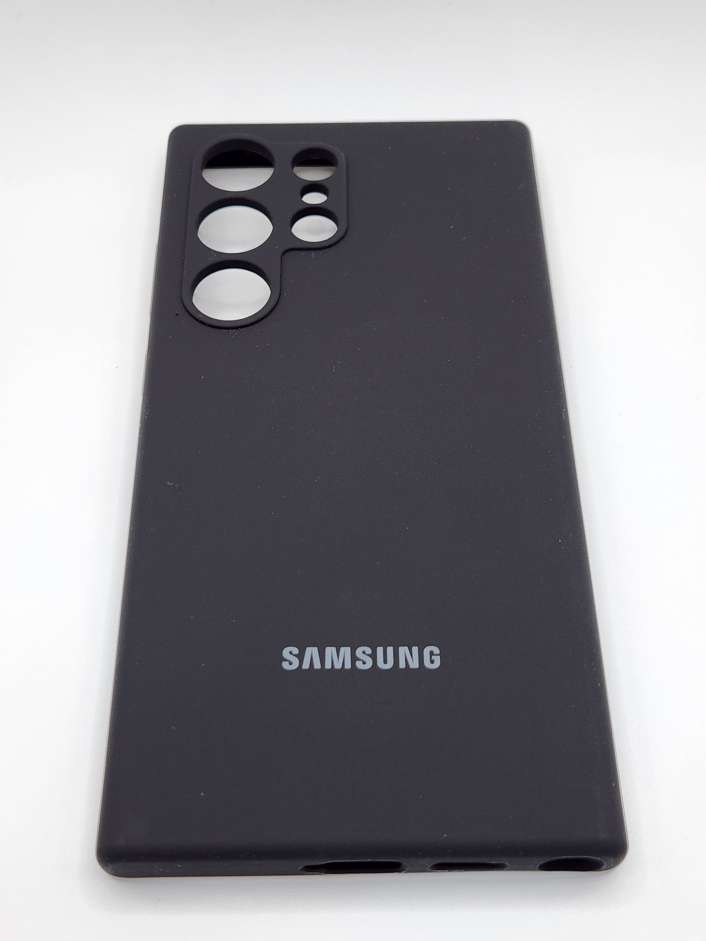 (بوشيط) سيليكون أصلي لهواتف سامسونج – حماية أنيقة ولمسة فاخرة SAMSUNG S22 ULTRA