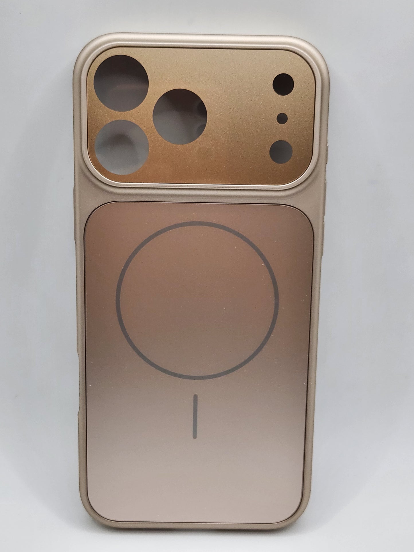 (بوشيط) فاخر لهاتف iPhone 17 Pro Max – حماية أنيقة بتصميم عصري