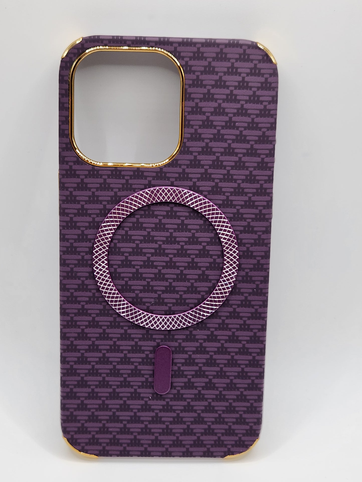 بوشيط آيفون فاخر بصناعة كربونية مع دعم (MagSafe) – حماية أنيقة وقوية (13 PRO MAX)