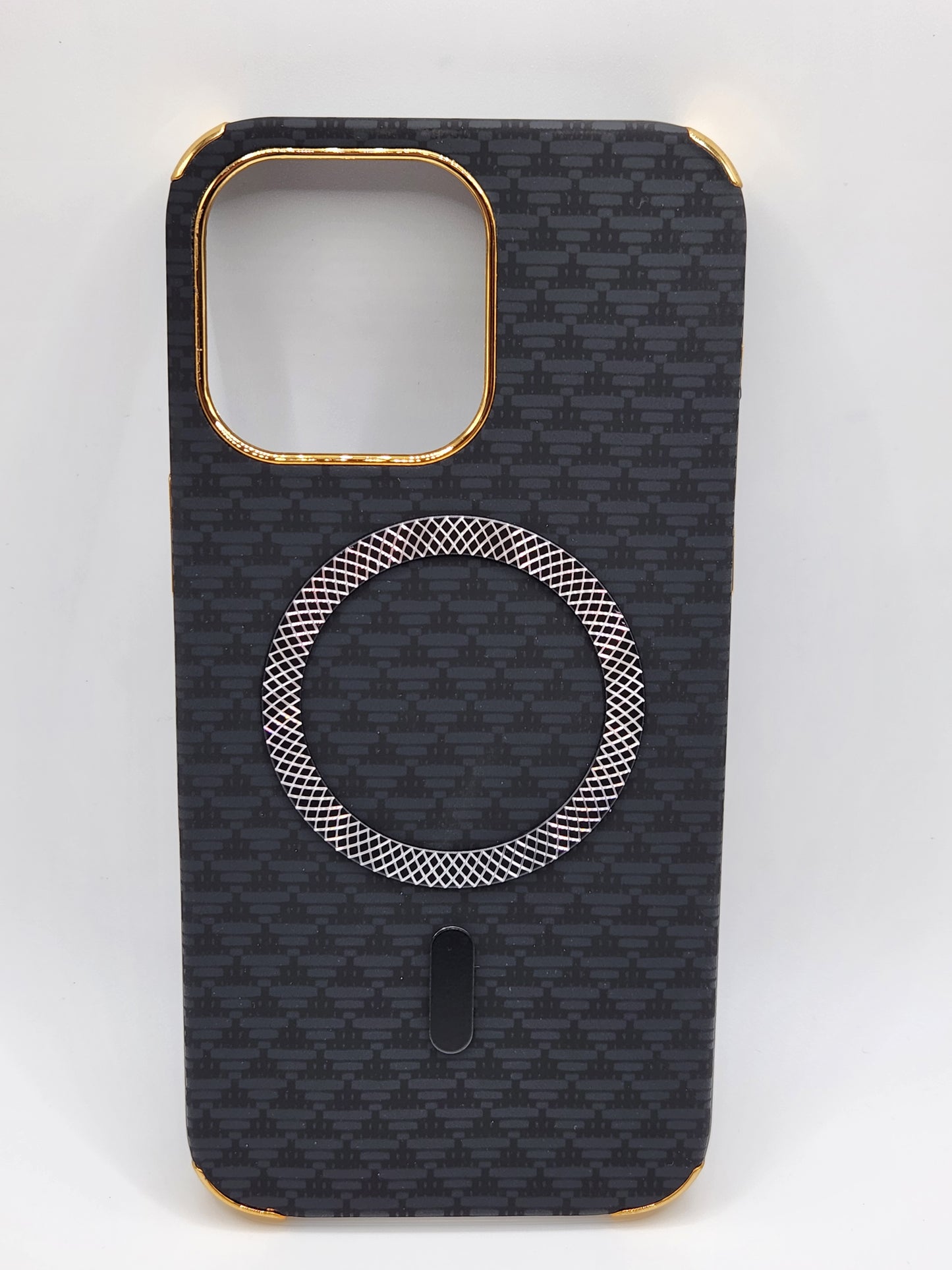 بوشيط آيفون فاخر بصناعة كربونية مع دعم (MagSafe) – حماية أنيقة وقوية (15 PRO MAX)