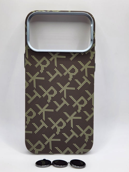 🔶بوشيط آيفون كربوني فاخر بدعم MagSafe وحماية كاملة(17 PRO MAX)