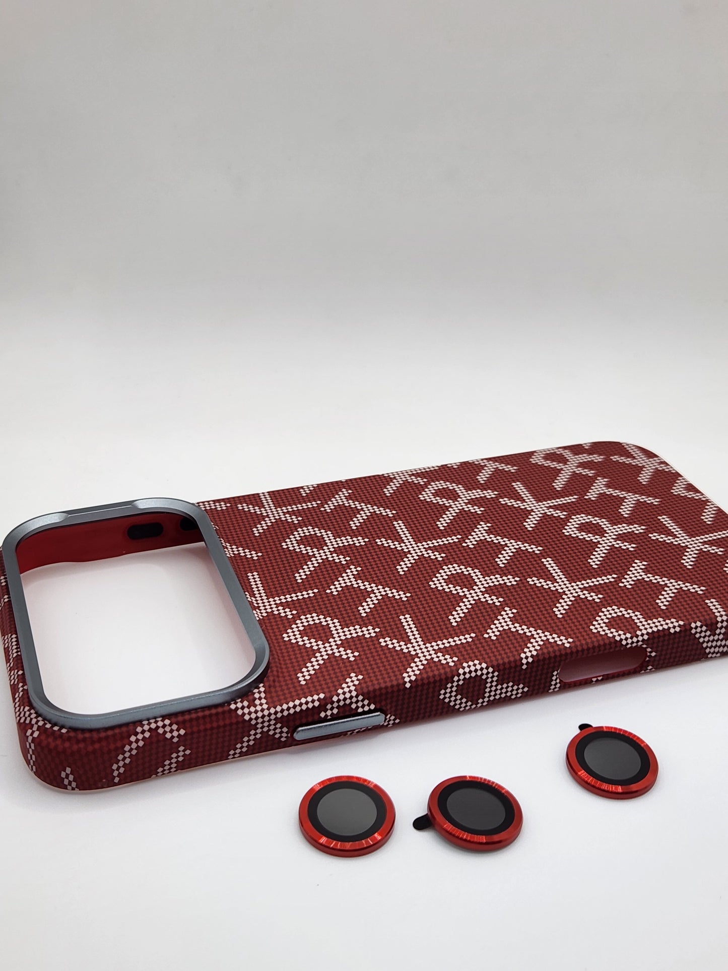 🔶بوشيط آيفون كربوني فاخر بدعم MagSafe وحماية كاملة(17 PRO MAX)