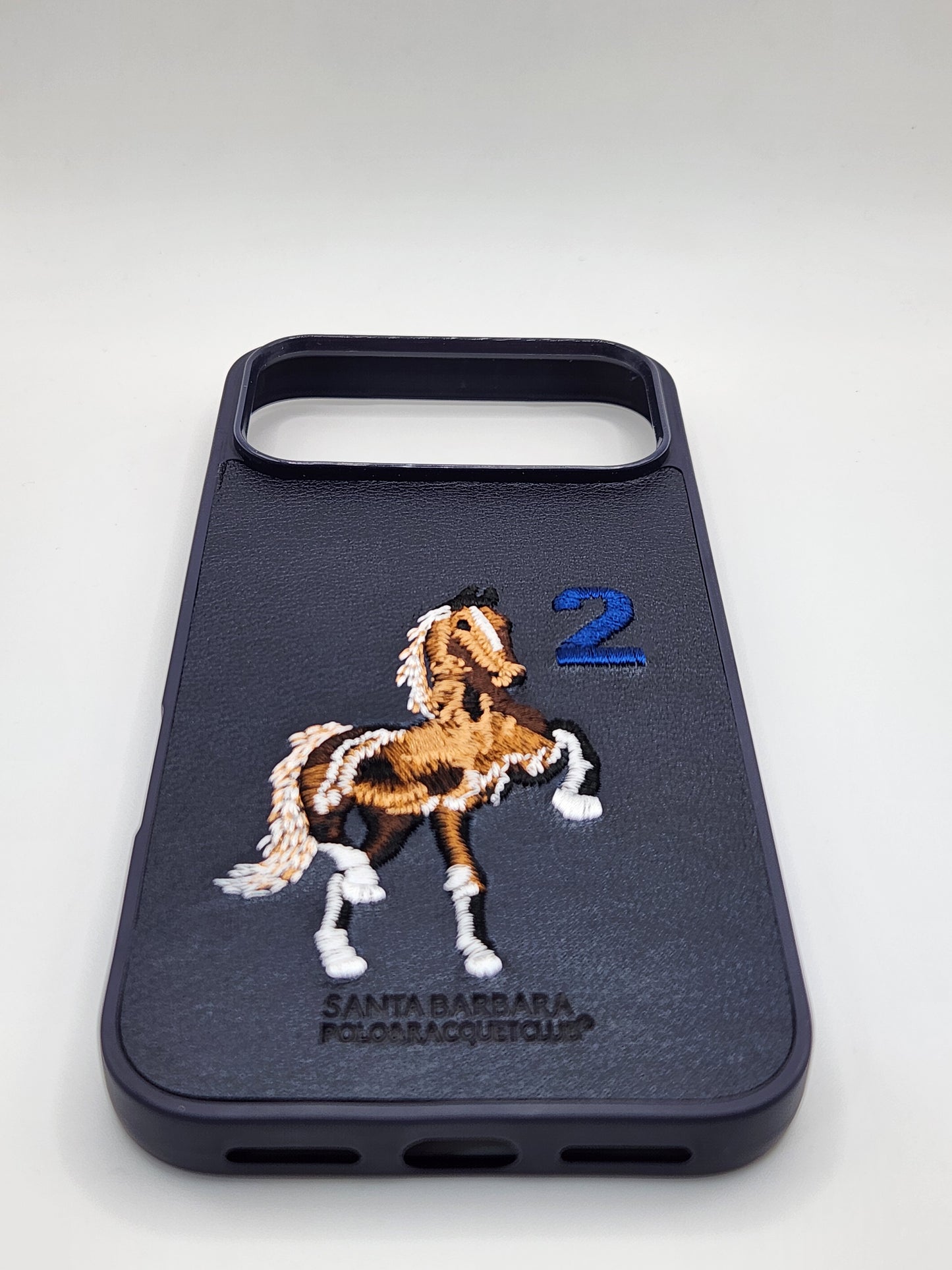 بوشيط هاتف فاخر بتصميم أنيق وتطريز حصان مميز 🐎(17 PRO MAX)