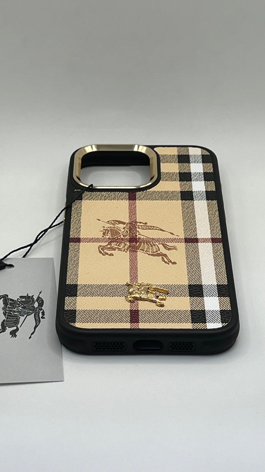 بوشيط فاخر بتصميم أنيق وإطار معدني عصري(IPHONE 14 PRO MAX)